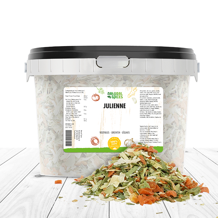 Julienne of vegetables